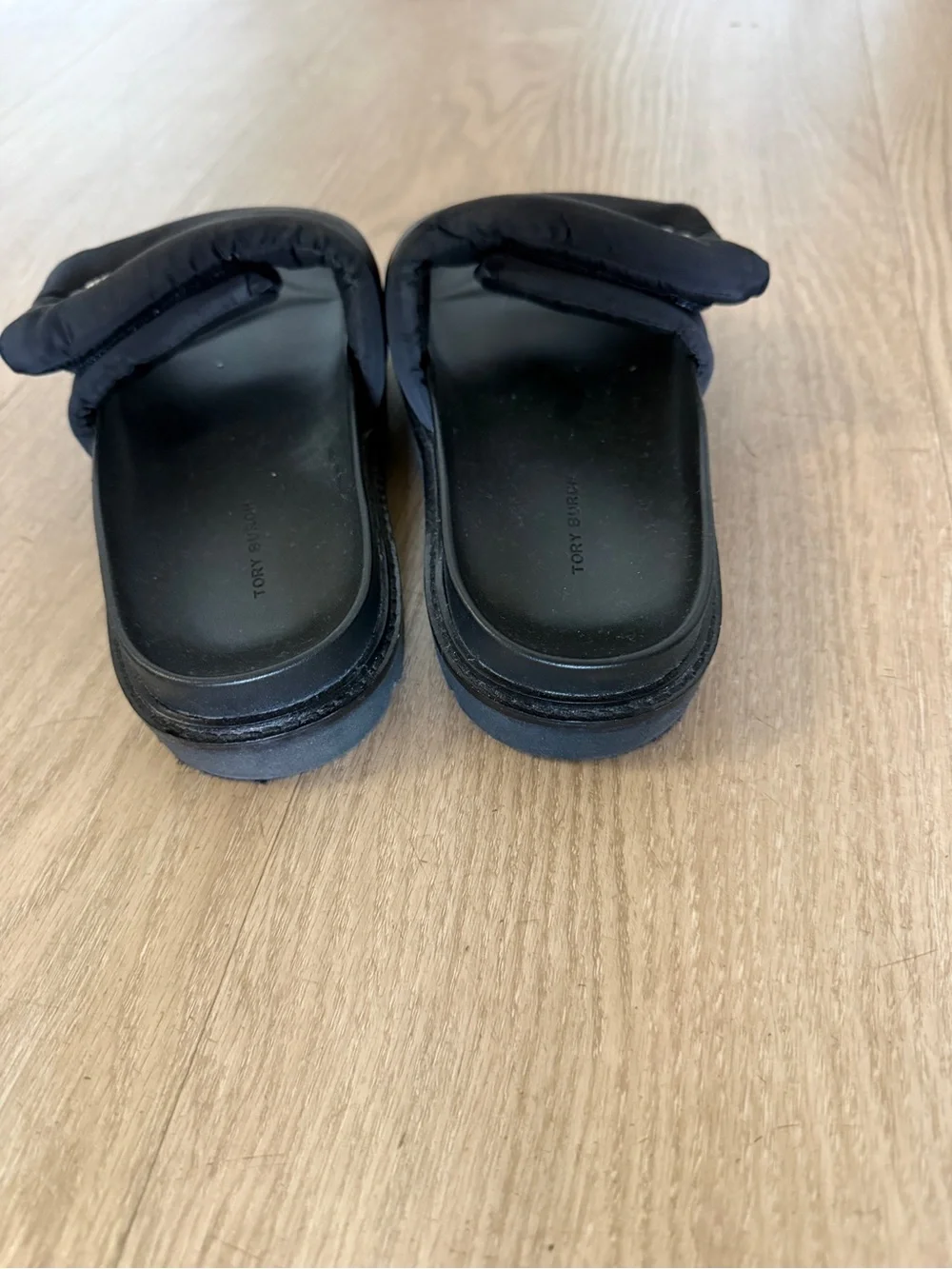 Tory Burch Everly Anatomic Lug Venlo slides 7